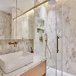Luxurious Airconditioned Arc De Triomphe Апартаменты Париж