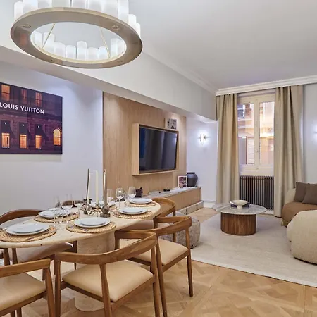 Luxurious Airconditioned Arc De Triomphe Appartement *