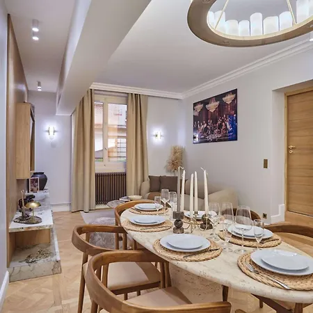 Appartement Luxurious Airconditioned Arc De Triomphe *