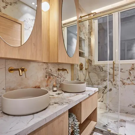 Luxurious Airconditioned Arc De Triomphe Appartement Paris