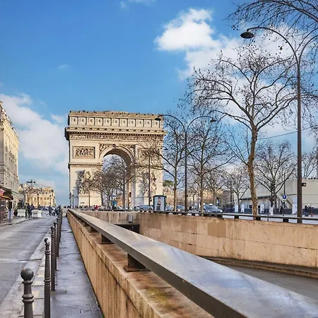 Appartement Luxurious Airconditioned Arc De Triomphe