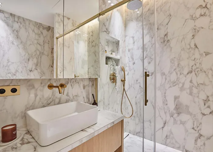 Luxurious Airconditioned Arc De Triomphe Appartement Paris