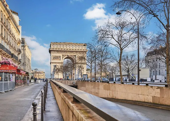 Appartement Luxurious Airconditioned Arc De Triomphe
