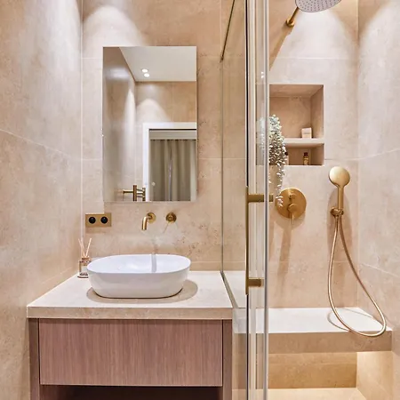 Daire Luxurious Airconditioned Arc De Triomphe *